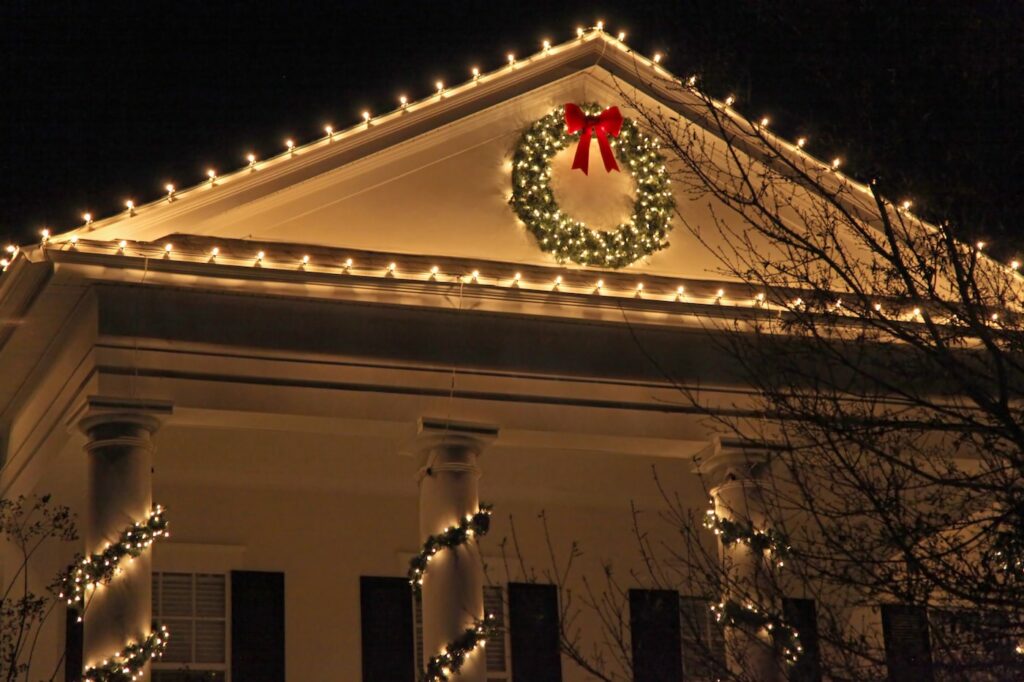 Christmas lighting installation Centerton AR
