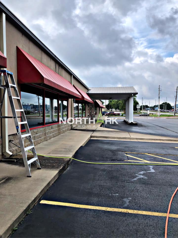 commercial building power washing Cave Springs AR